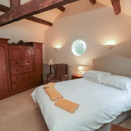 The Old Milk House Sexhow