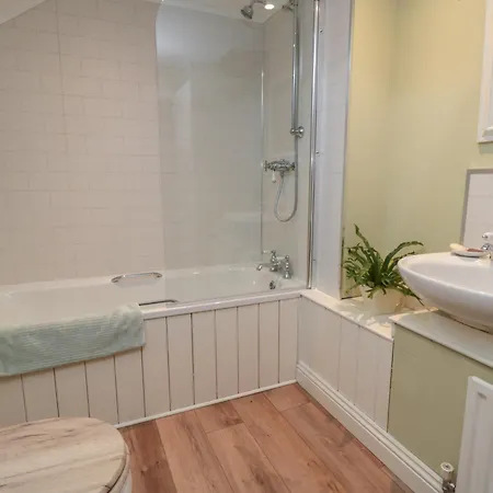 The Old Milk House * Sexhow