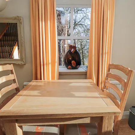 The Old Milk House * Sexhow